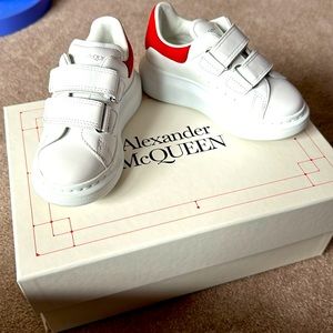 Toddler sneakers, gently used